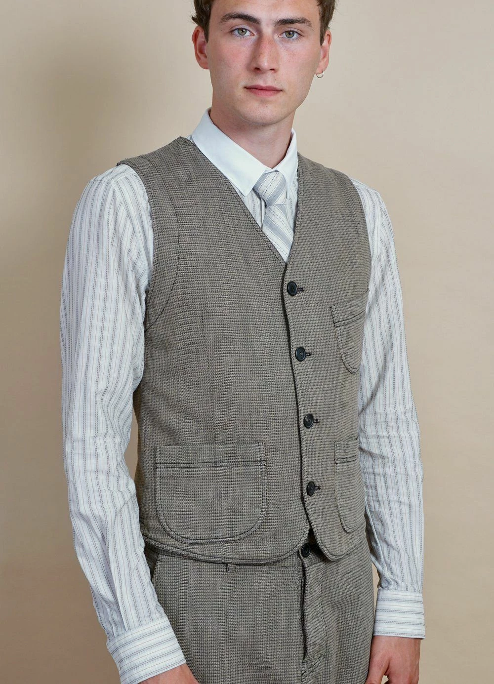 HANSEN GARMENTS HARALD | Casual Waistcoat | Lion - Image 2